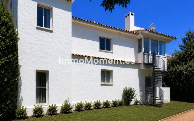 Vrijstaande villa - Bestaande woning - Mijas - El Faro