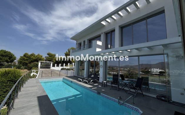 Vrijstaande villa - Bestaande woning - Mijas - La Cala Golf