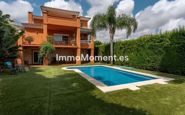 Vrijstaande villa - Bestaande woning - Mijas - Mijas Centro