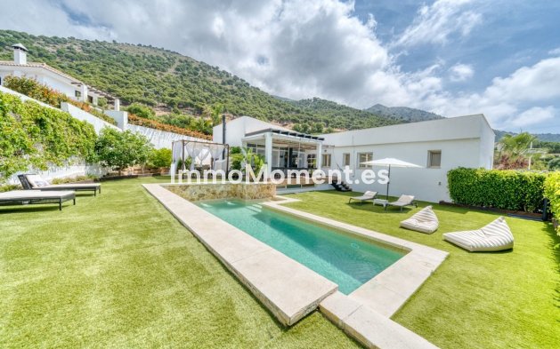 Vrijstaande villa - Bestaande woning - Mijas - Mijas Centro