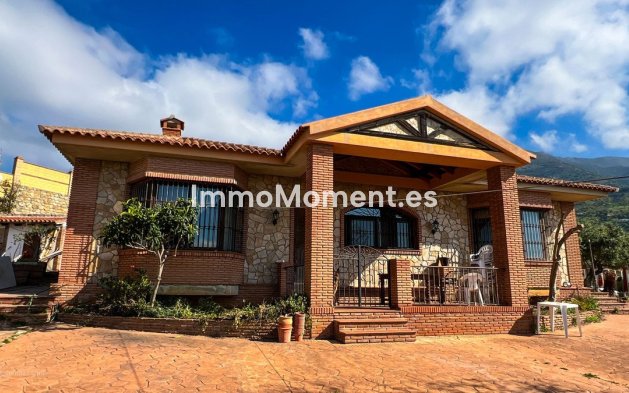 Vrijstaande villa - Bestaande woning - Mijas - Valtocado