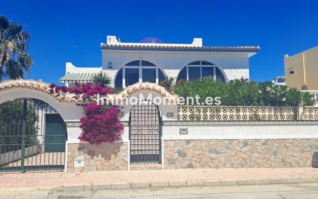 Vrijstaande villa - Bestaande woning - Orihuela - Blue Lagoon