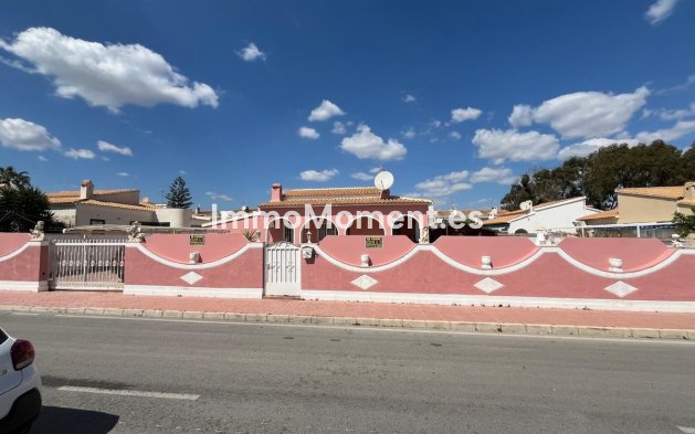 Vrijstaande villa - Bestaande woning - Orihuela - Cabo Roig