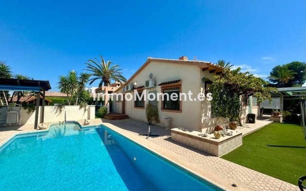 Vrijstaande villa - Bestaande woning - Orihuela - Orihuela Costa