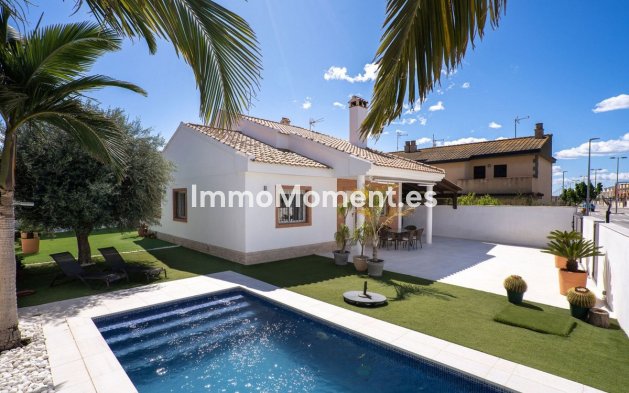 Vrijstaande villa - Bestaande woning - Pilar de la Horadada - Torre de la Horadada