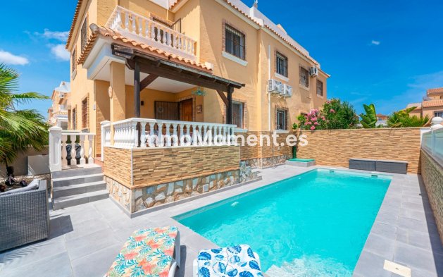 Vrijstaande villa - Bestaande woning - Rojales - Ciudad Quesada