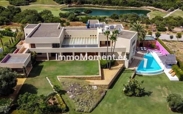 Vrijstaande villa - Bestaande woning - Sotogrande - Sotogrande Alto