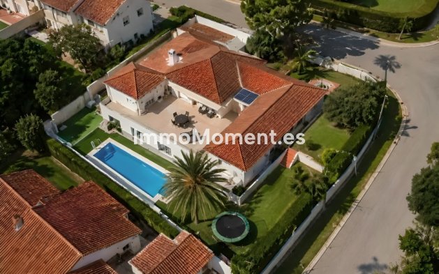 Vrijstaande villa - Bestaande woning - Sotogrande - Sotogrande Costa