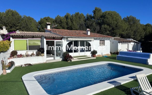 Vrijstaande villa - Bestaande woning - Teulada - Moraira
