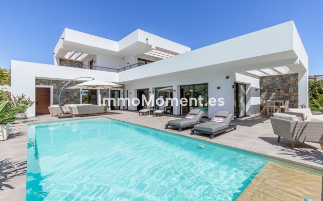 Vrijstaande villa - Bestaande woning - Teulada - Moraira