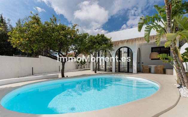 Vrijstaande villa - Bestaande woning - Torremolinos - El Pinillo