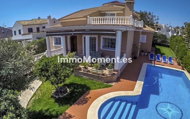 Vrijstaande villa - Bestaande woning - Torrevieja - La Mata