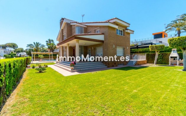Vrijstaande villa - Bestaande woning - Torrevieja - La Veleta