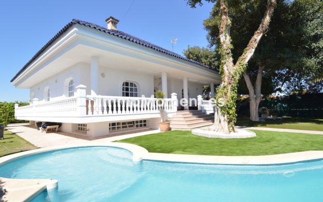 Vrijstaande villa - Bestaande woning - Torrevieja - Torrevieja Centro