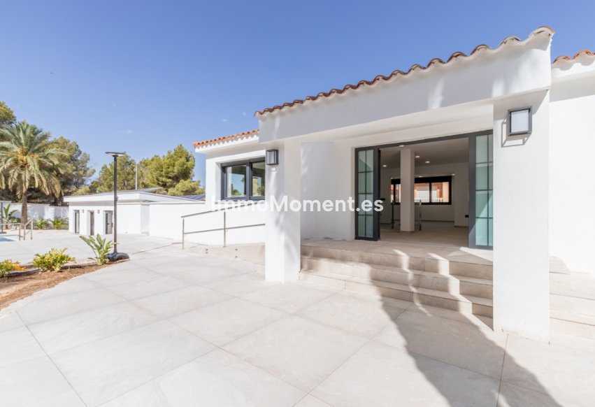 Wiederverkauf - Freistehende Villa - Alfaz del Pi - L'Albir