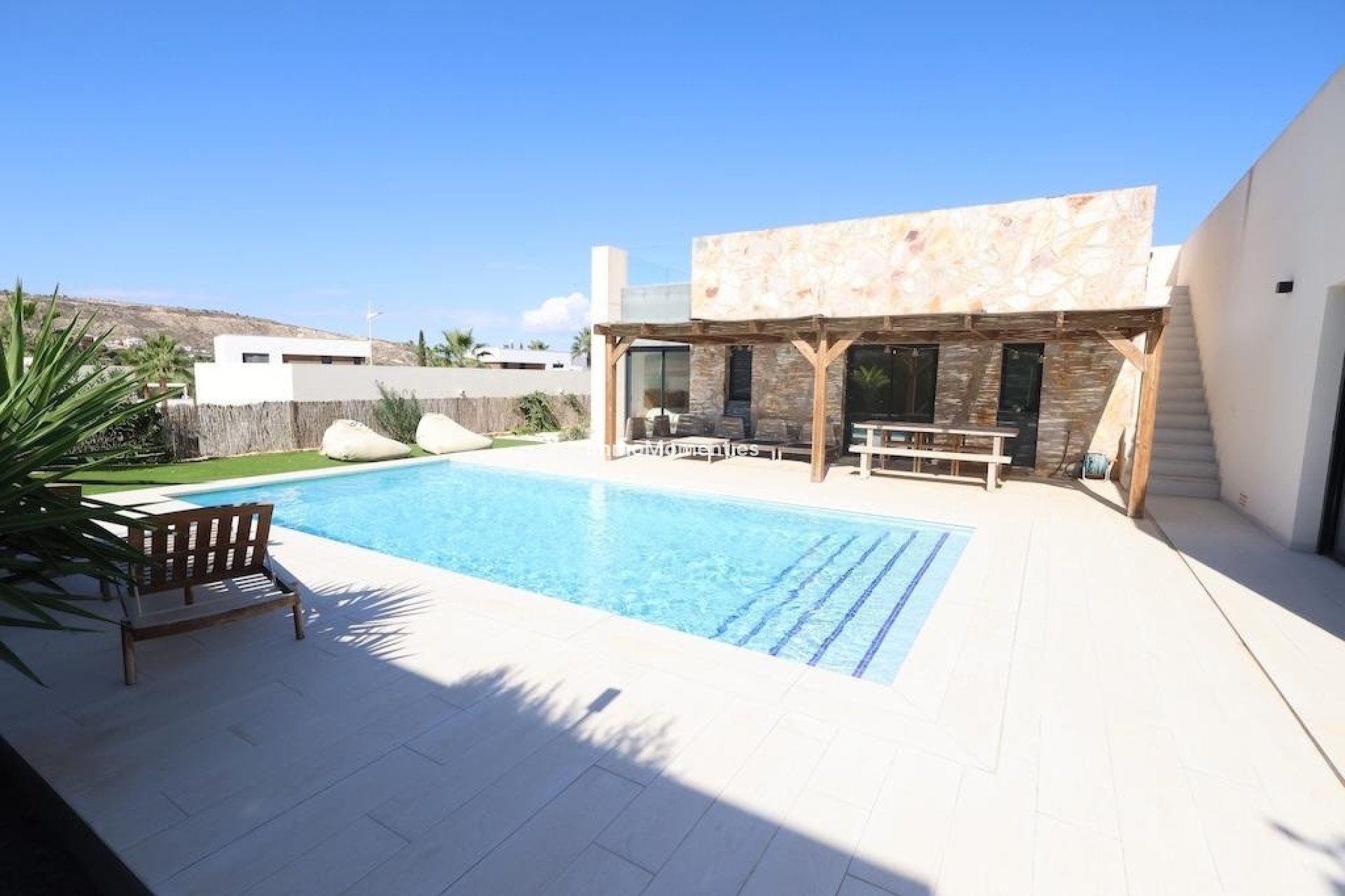 Wiederverkauf - Freistehende Villa - Algorfa - Algorfa Centro