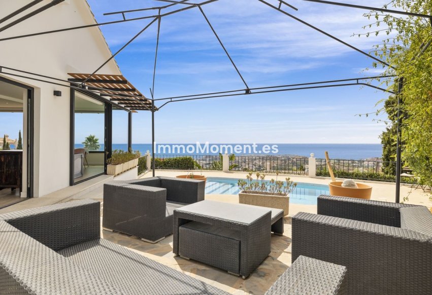 Wiederverkauf - Freistehende Villa - Benalmadena - Benalmadena Centro