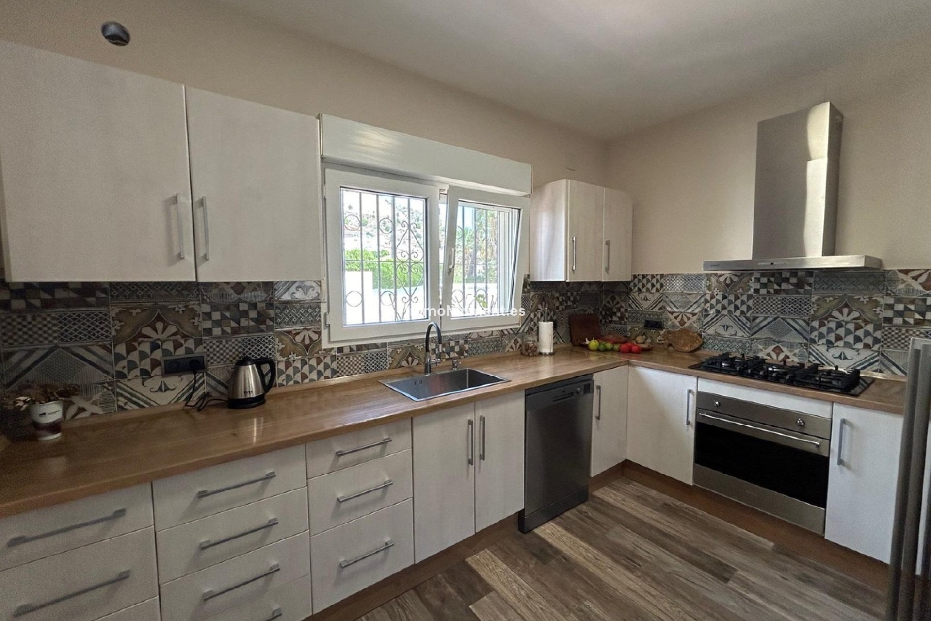 Wiederverkauf - Freistehende Villa - Benalmadena - Benalmadena Centro