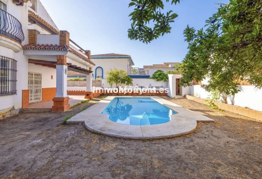 Wiederverkauf - Freistehende Villa - Benalmadena - Benalmadena Centro