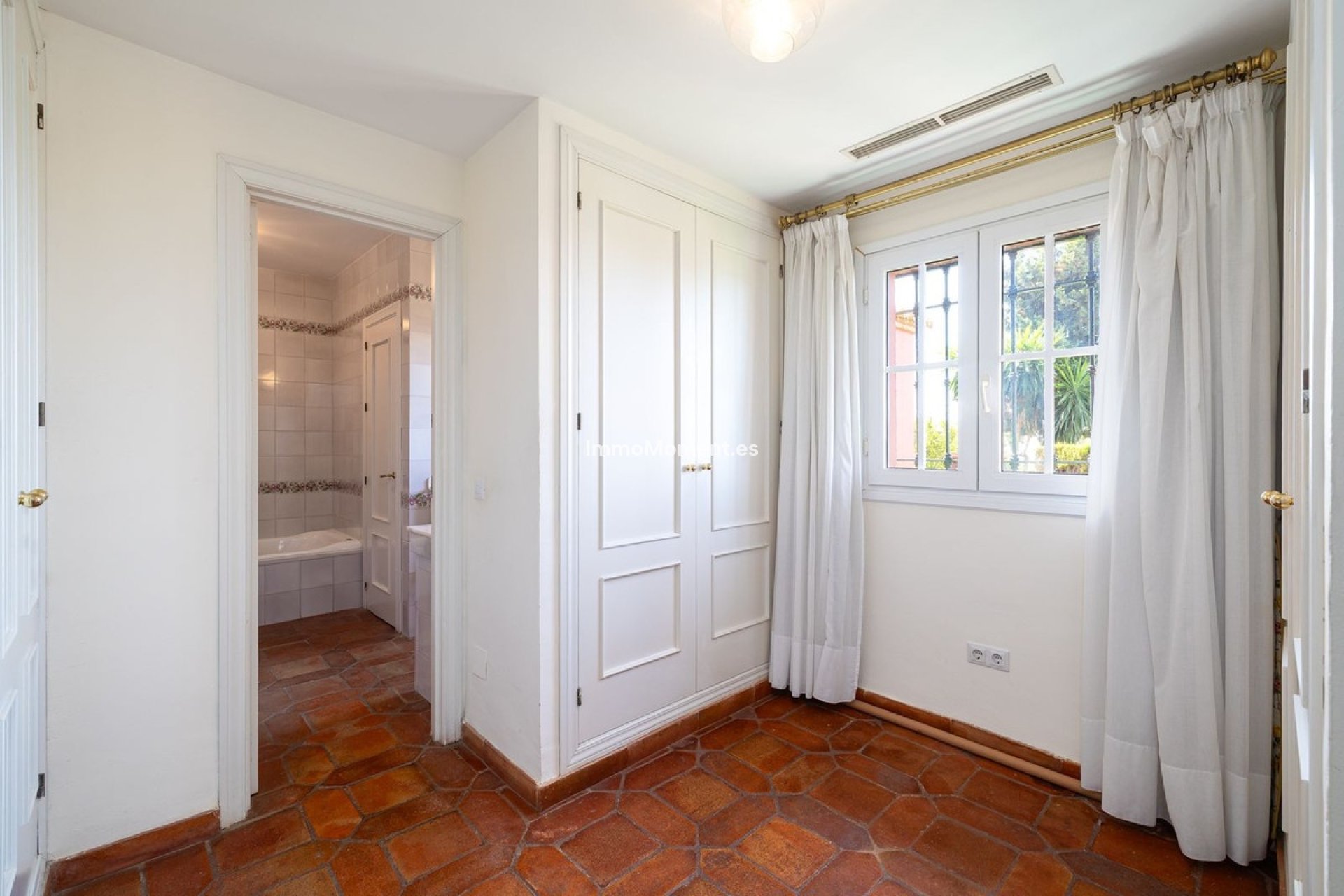 Wiederverkauf - Freistehende Villa - Benalmadena - Benalmadena Centro
