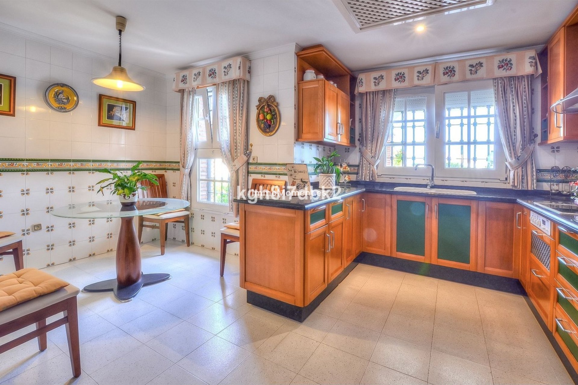 Wiederverkauf - Freistehende Villa - Benalmadena - Benalmadena Centro