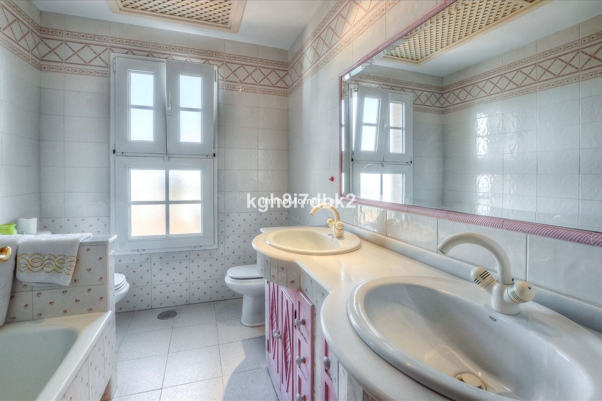 Wiederverkauf - Freistehende Villa - Benalmadena - Benalmadena Centro
