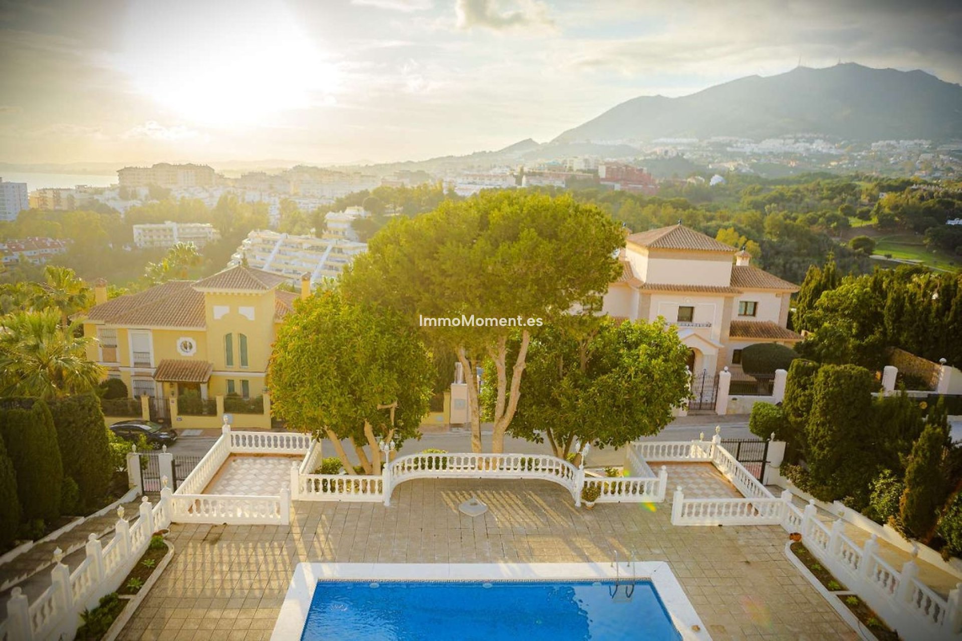 Wiederverkauf - Freistehende Villa - Benalmadena - Benalmadena Centro
