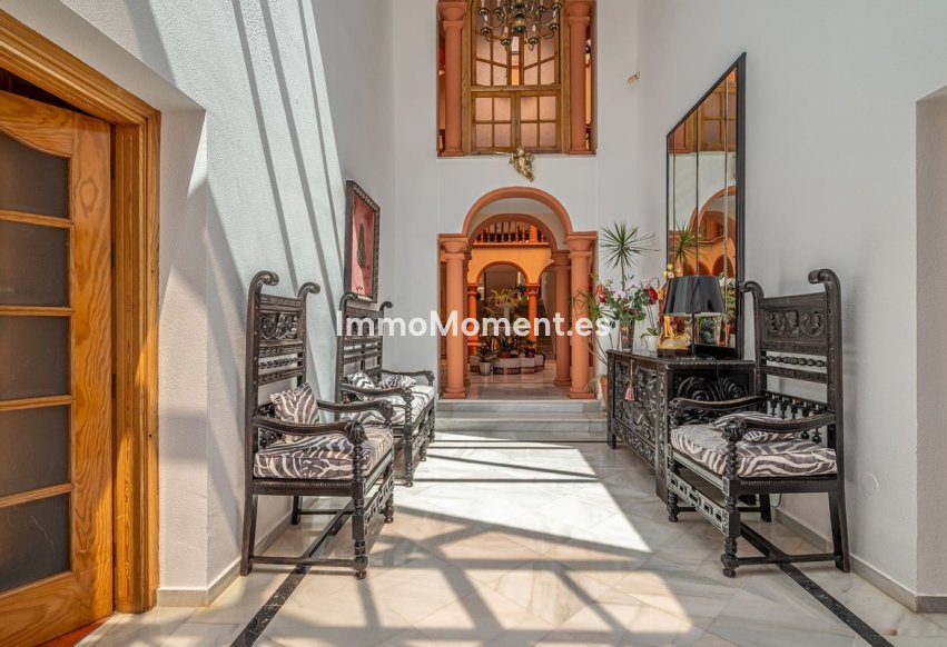 Wiederverkauf - Freistehende Villa - Benalmadena - Benalmadena Centro