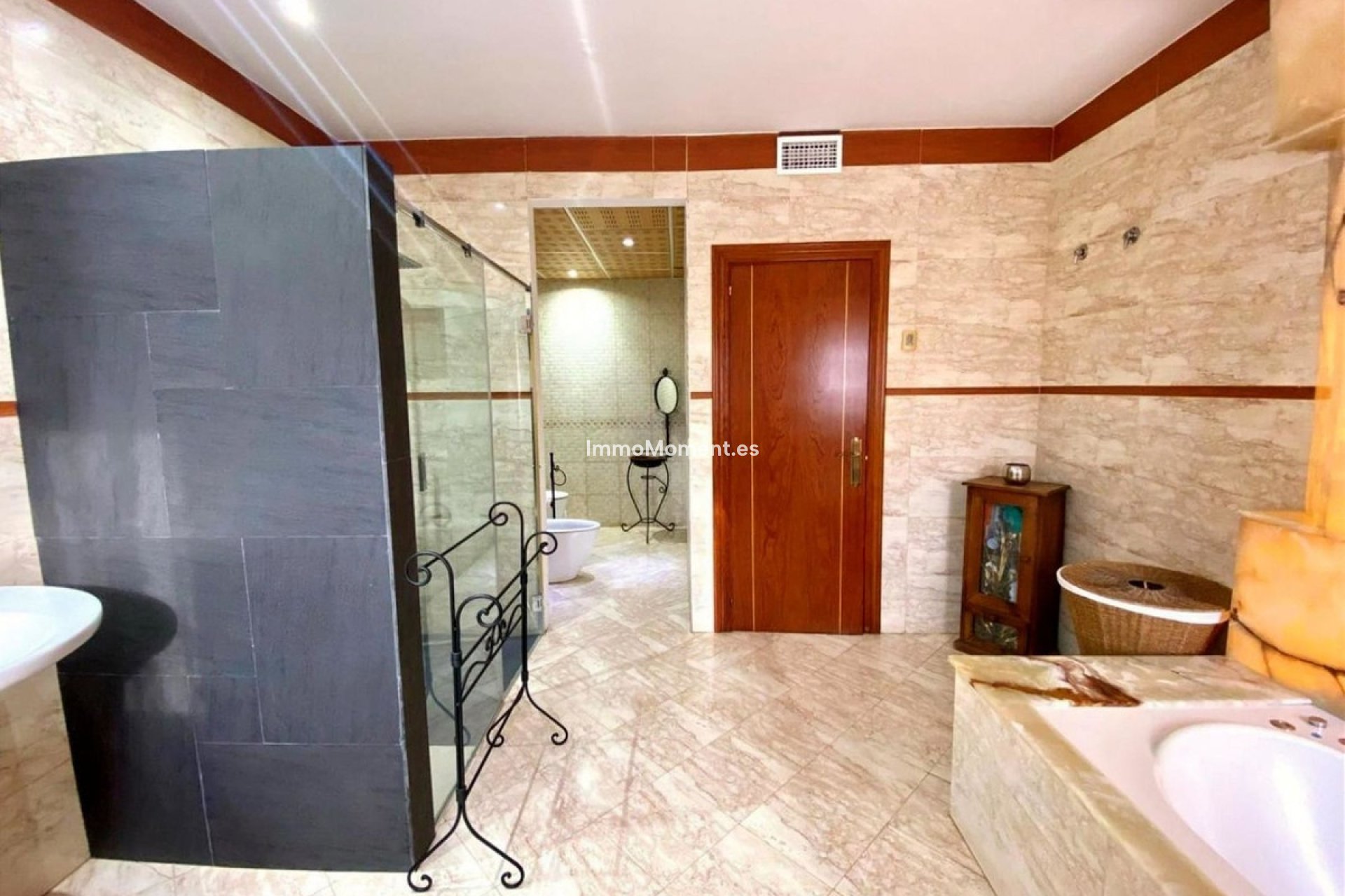 Wiederverkauf - Freistehende Villa - Benalmadena - Benalmadena Centro