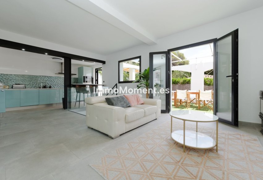 Wiederverkauf - Freistehende Villa - Benalmadena - Benalmadena Centro