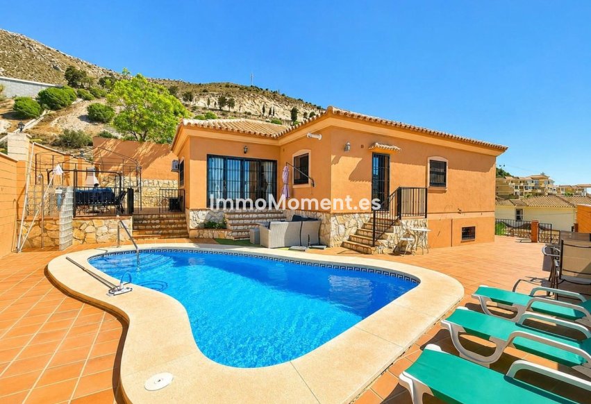 Wiederverkauf - Freistehende Villa - Benalmadena - Benalmadena Centro