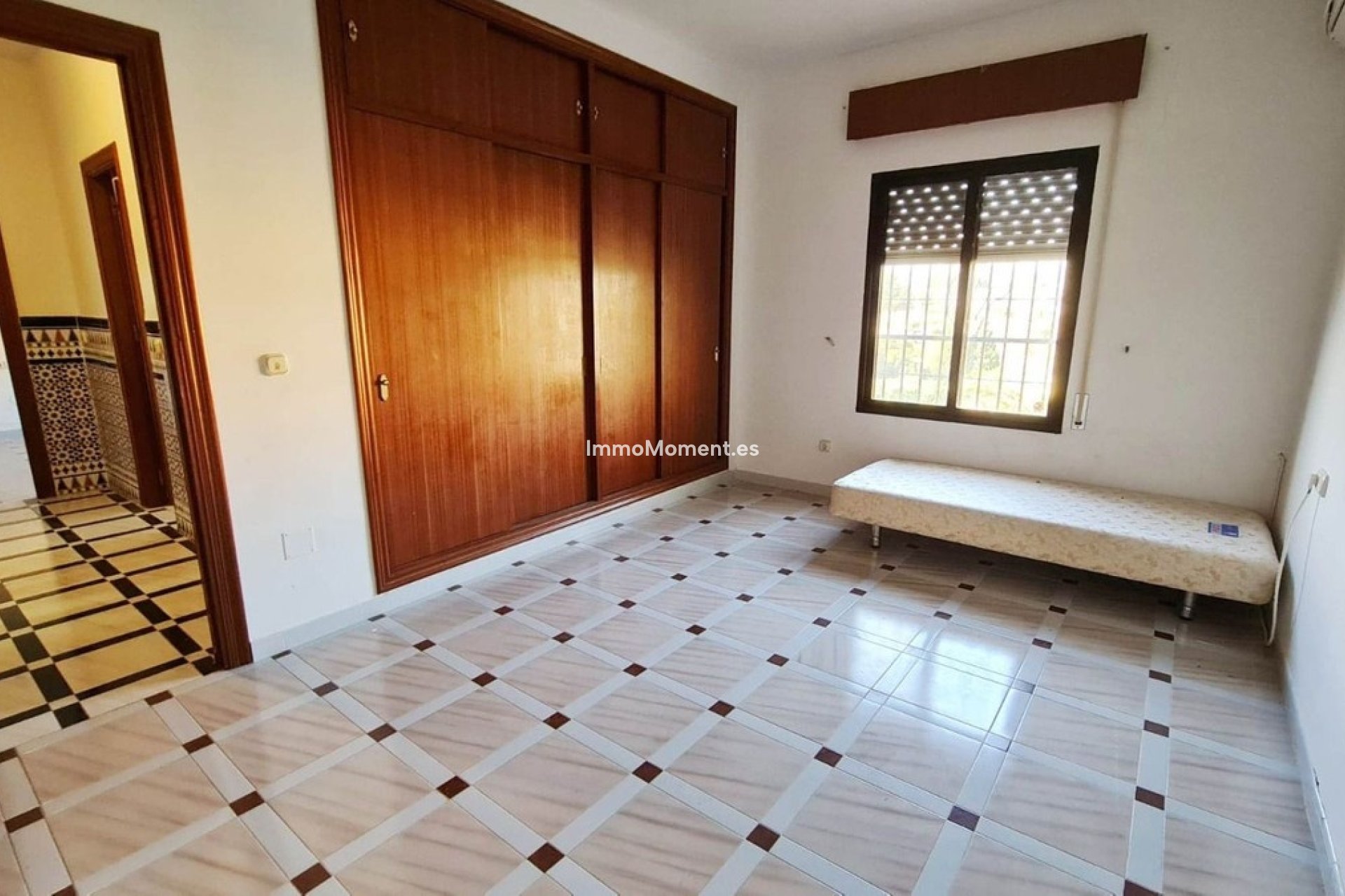 Wiederverkauf - Freistehende Villa - Benalmadena - Benalmadena Centro