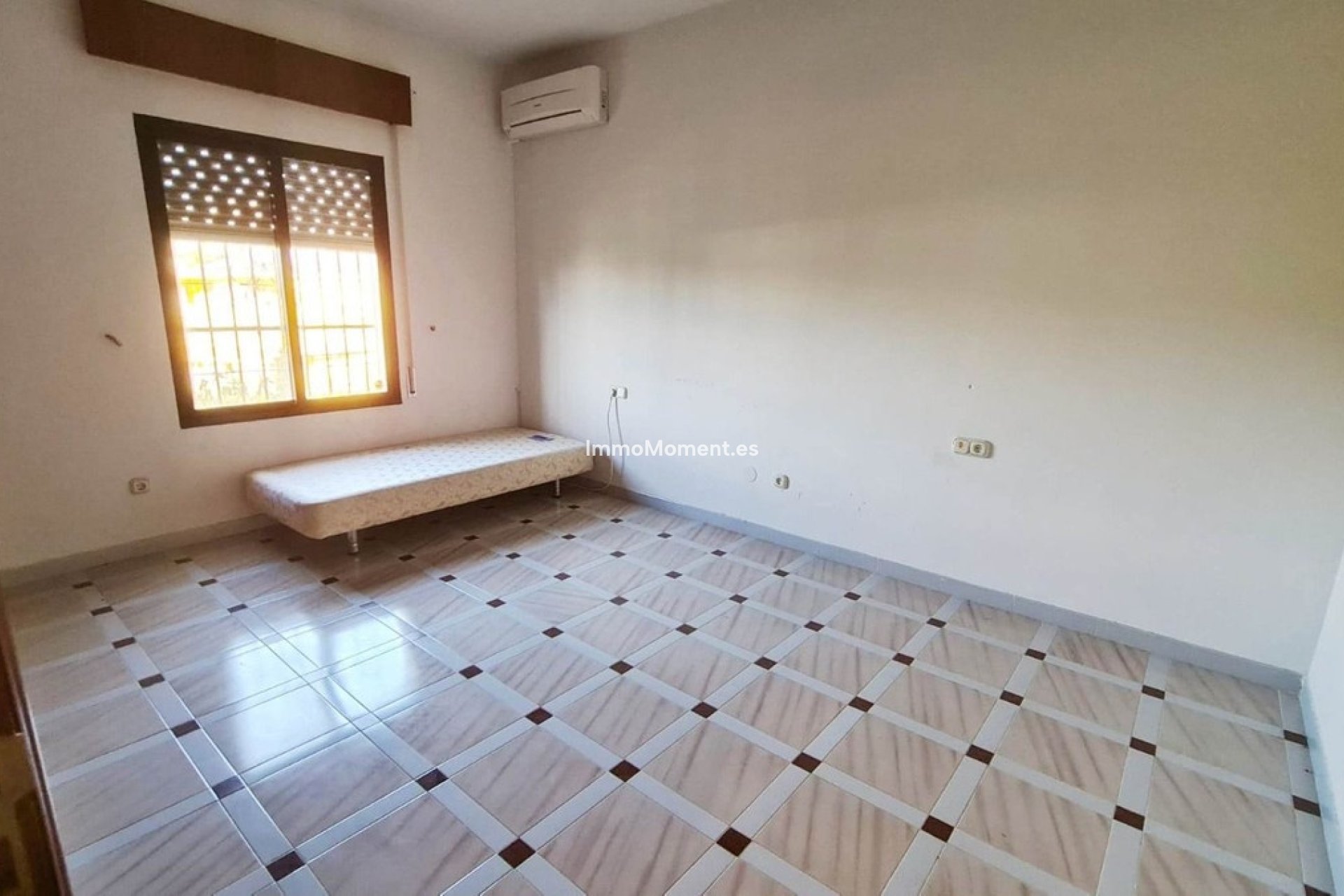 Wiederverkauf - Freistehende Villa - Benalmadena - Benalmadena Centro