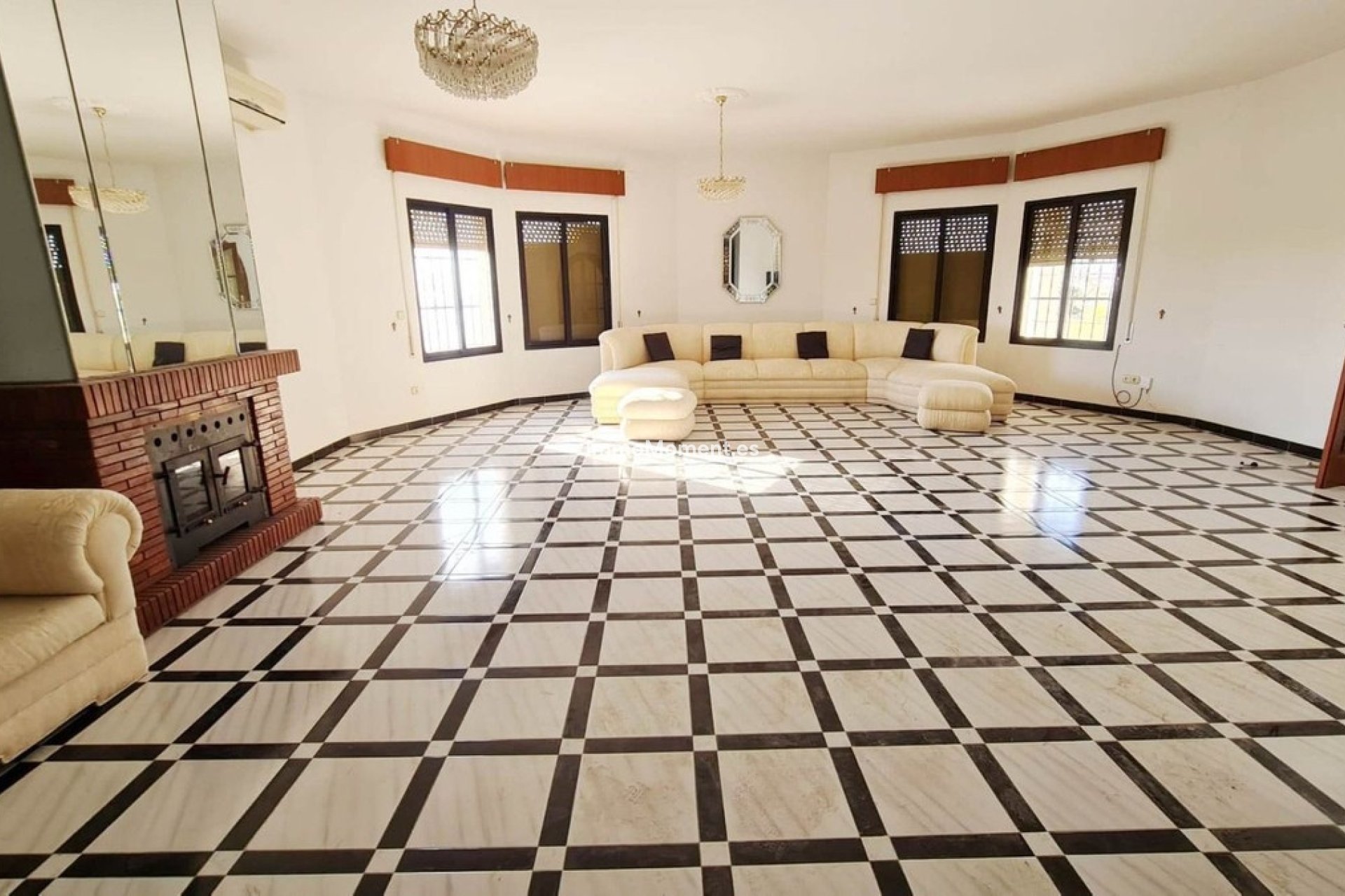 Wiederverkauf - Freistehende Villa - Benalmadena - Benalmadena Centro