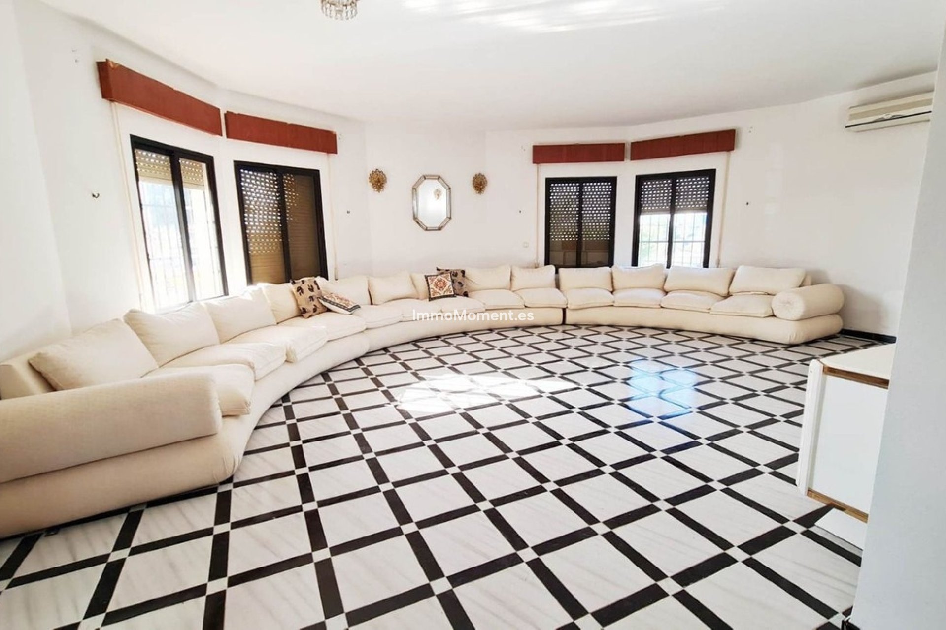 Wiederverkauf - Freistehende Villa - Benalmadena - Benalmadena Centro