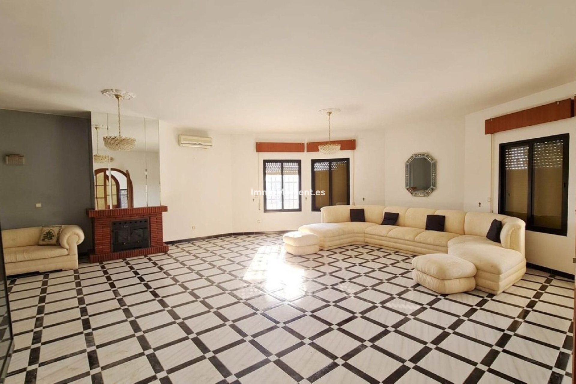 Wiederverkauf - Freistehende Villa - Benalmadena - Benalmadena Centro