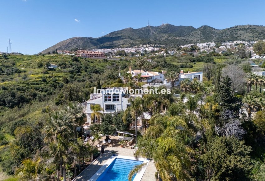 Wiederverkauf - Freistehende Villa - Benalmadena - Benalmadena Centro