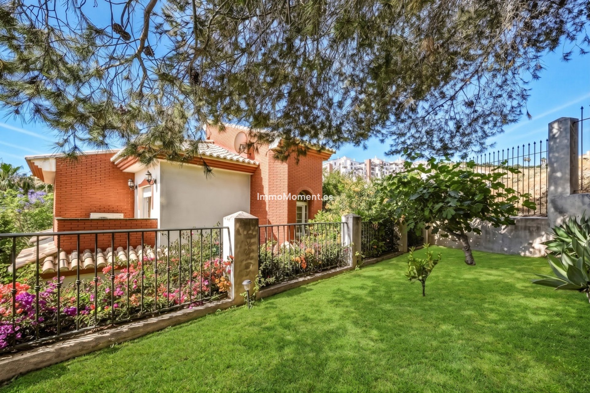 Wiederverkauf - Freistehende Villa - Benalmadena - Benalmadena Centro