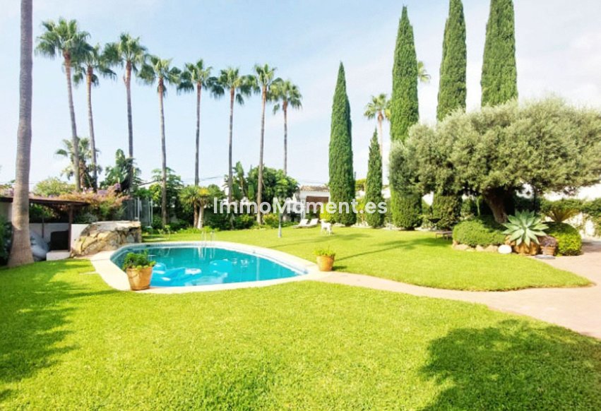 Wiederverkauf - Freistehende Villa - Benalmadena - Benalmadena Costa
