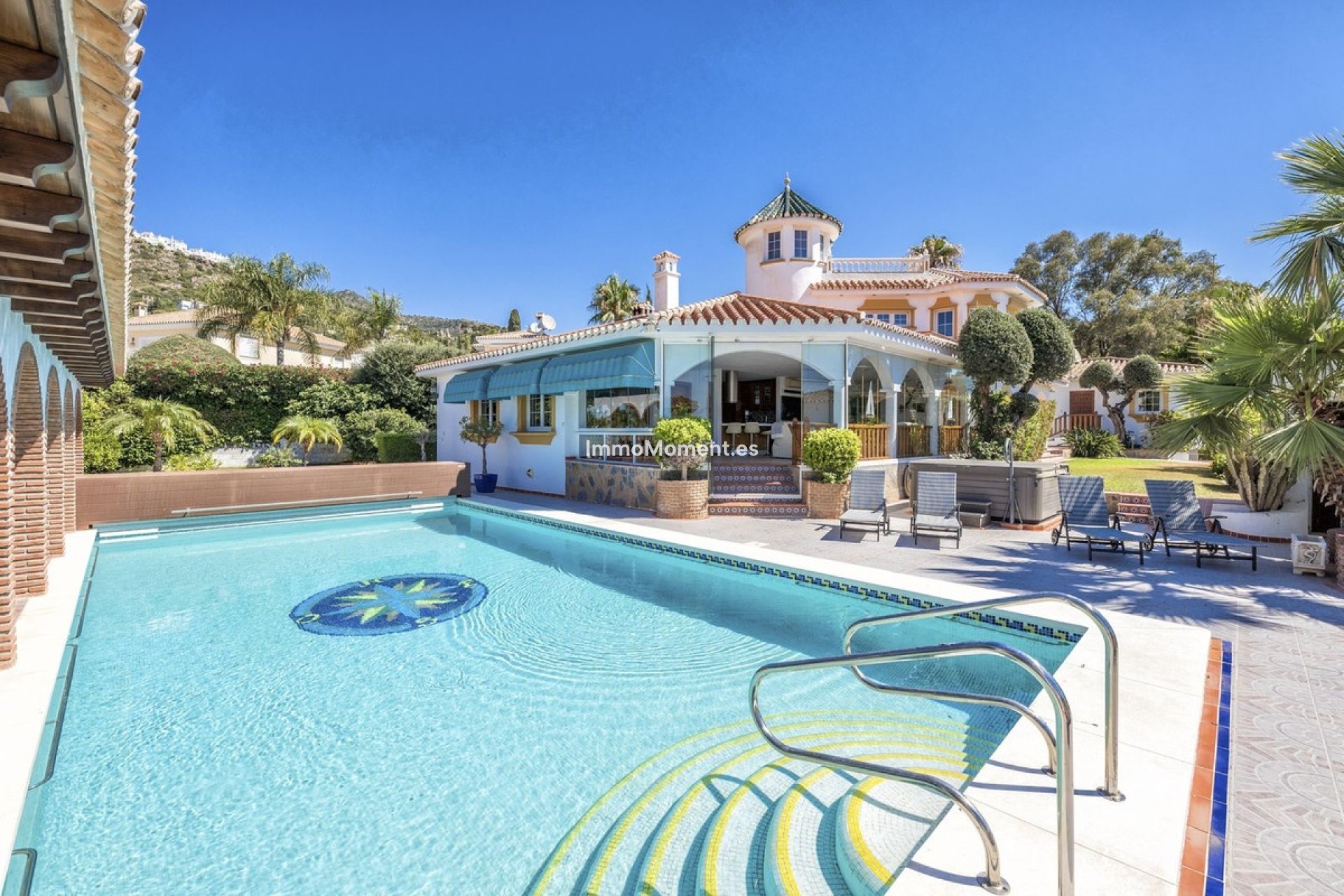 Wiederverkauf - Freistehende Villa - Benalmadena - Benalmadena Costa