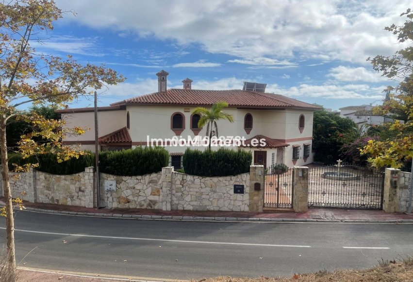 Wiederverkauf - Freistehende Villa - Benalmadena - Benalmadena Costa
