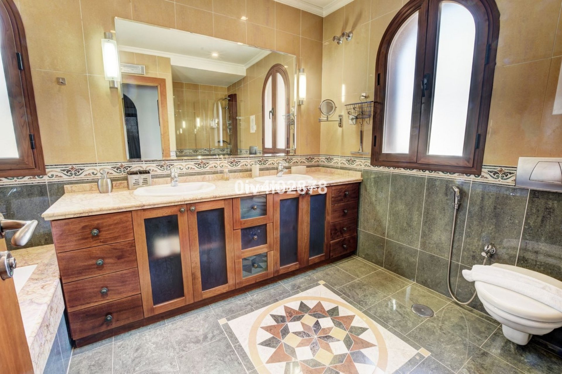 Wiederverkauf - Freistehende Villa - Benalmadena - Benalmadena Costa