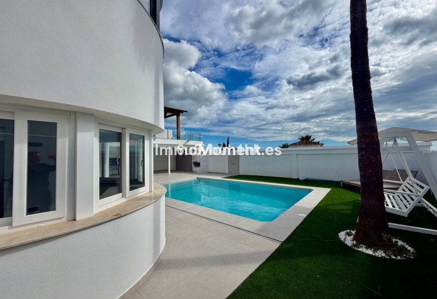 Wiederverkauf - Freistehende Villa - Benalmadena - Benalmadena Costa