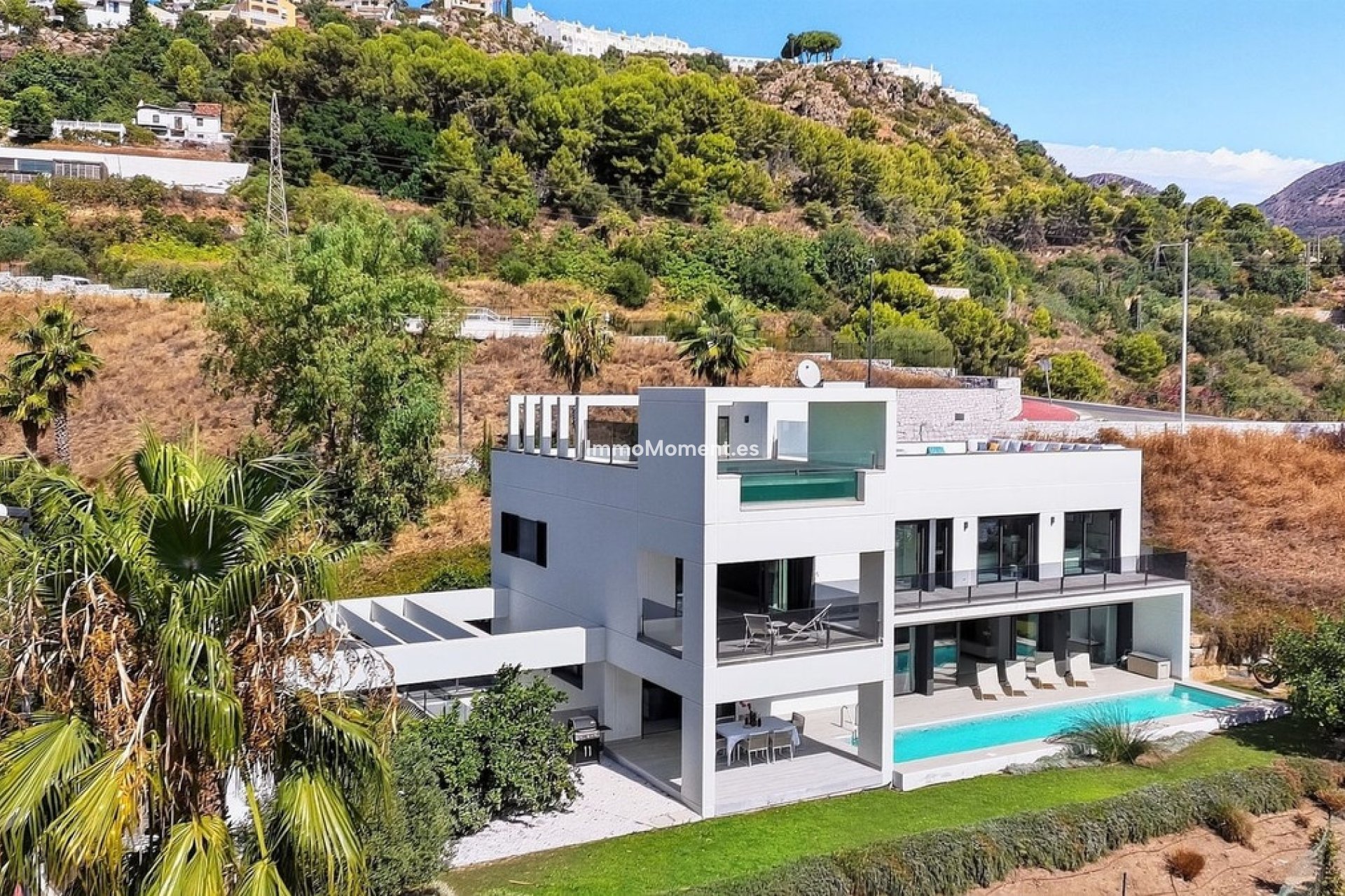 Wiederverkauf - Freistehende Villa - Benalmadena - Torremuelle