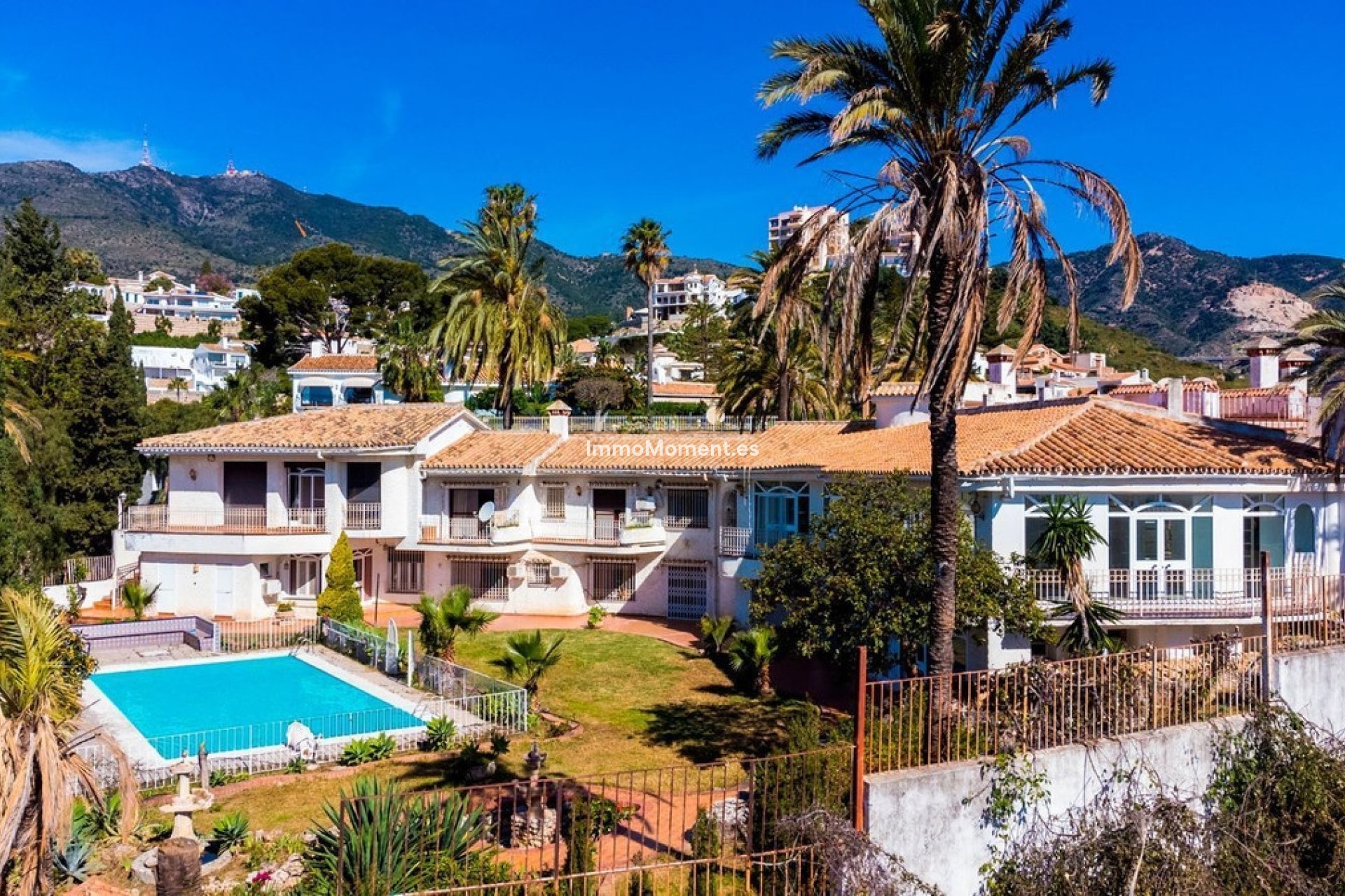 Wiederverkauf - Freistehende Villa - Benalmadena - Torremuelle