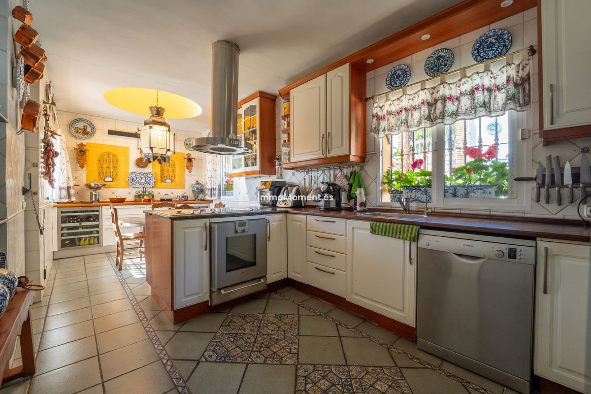 Wiederverkauf - Freistehende Villa - Benalmadena - Torremuelle