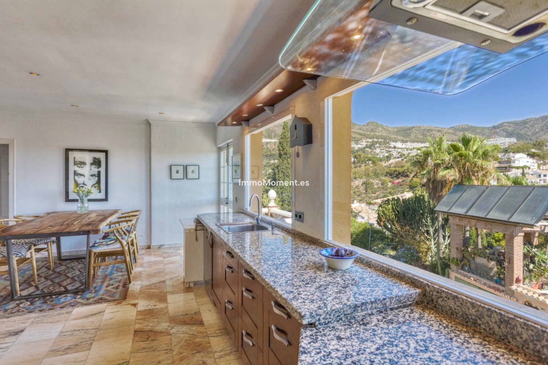 Wiederverkauf - Freistehende Villa - Benalmadena - Torremuelle