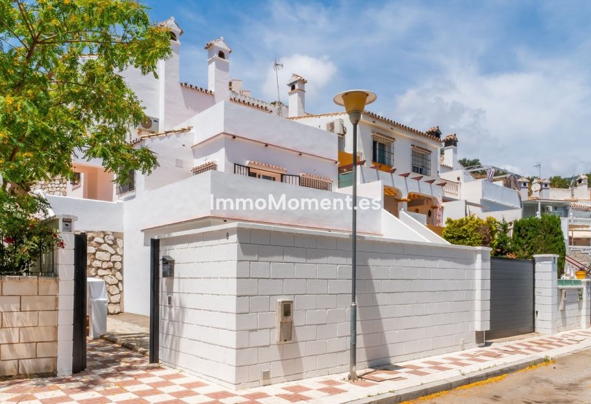Wiederverkauf - Freistehende Villa - Benalmadena - Torremuelle