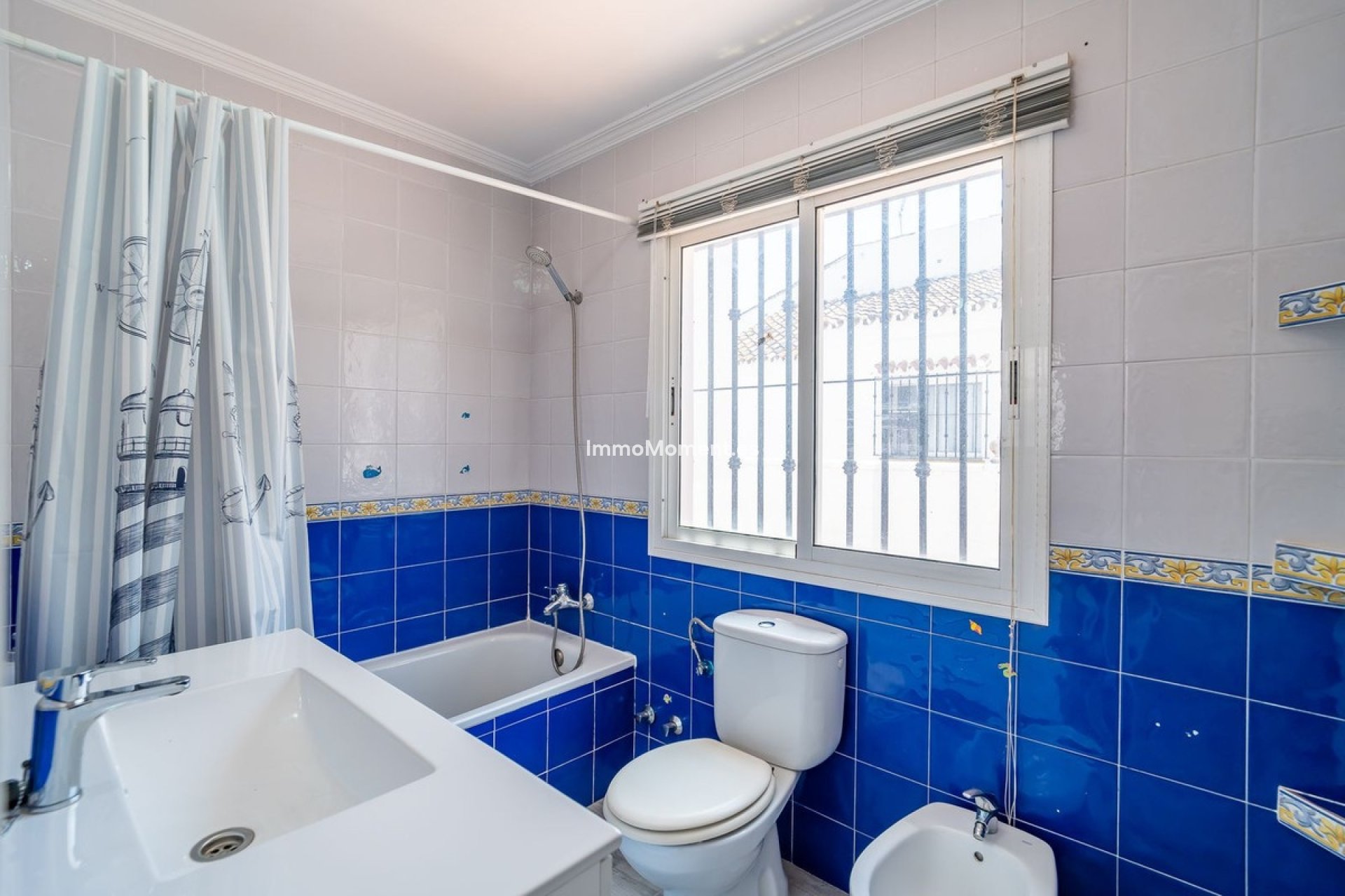 Wiederverkauf - Freistehende Villa - Benalmadena - Torremuelle