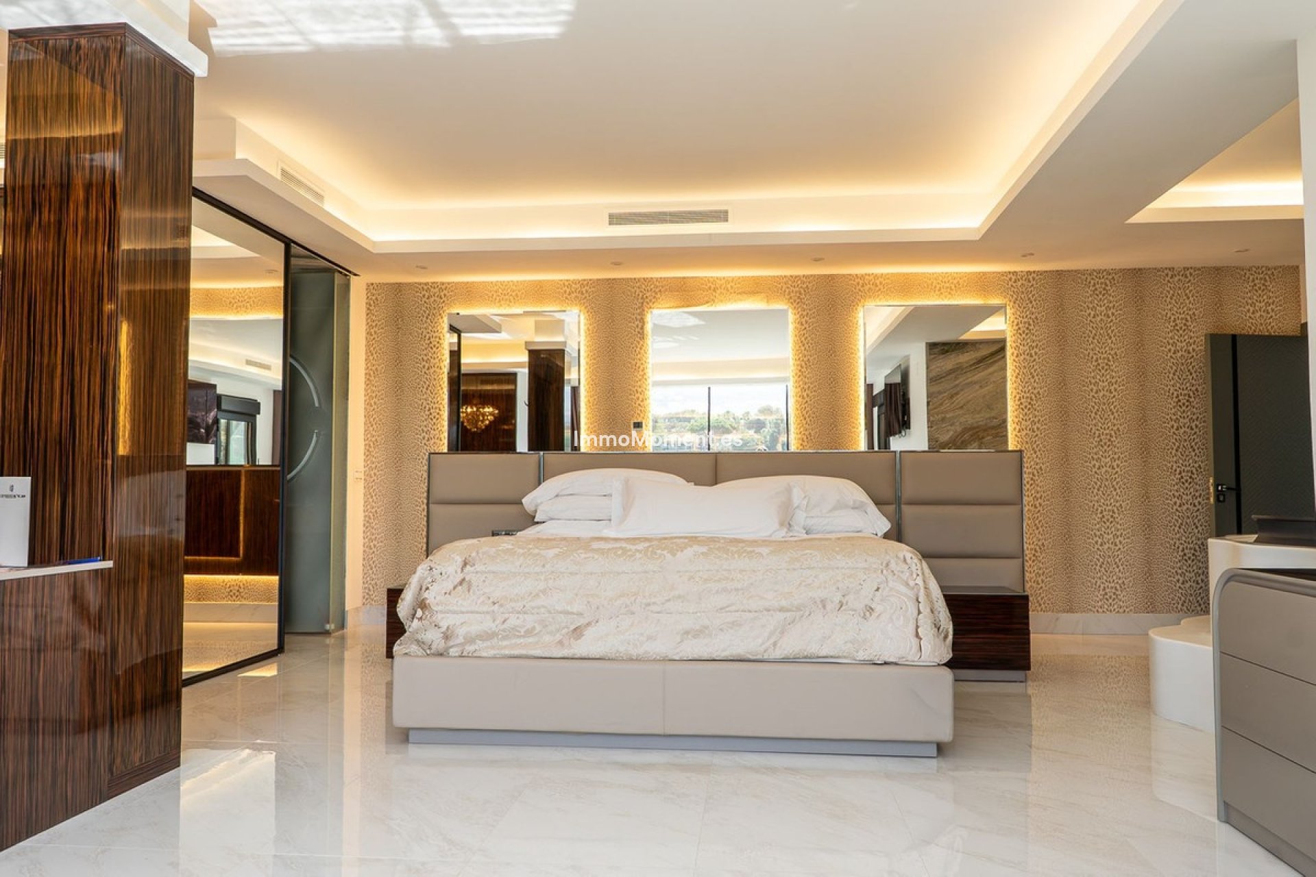 Wiederverkauf - Freistehende Villa - Benalmadena - Torrequebrada